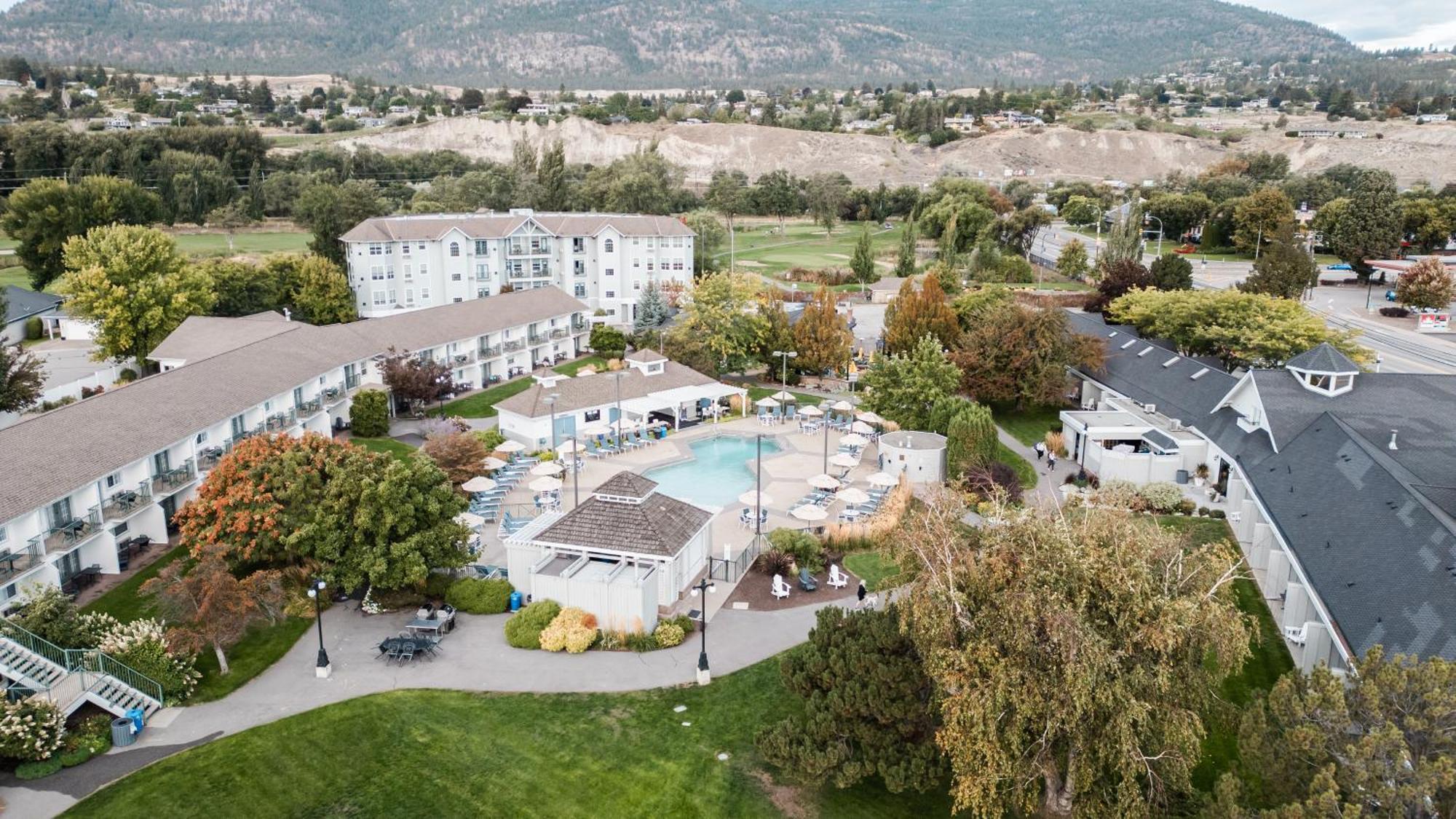 Balcomo, A Ramada By Wyndham Penticton Exterior foto